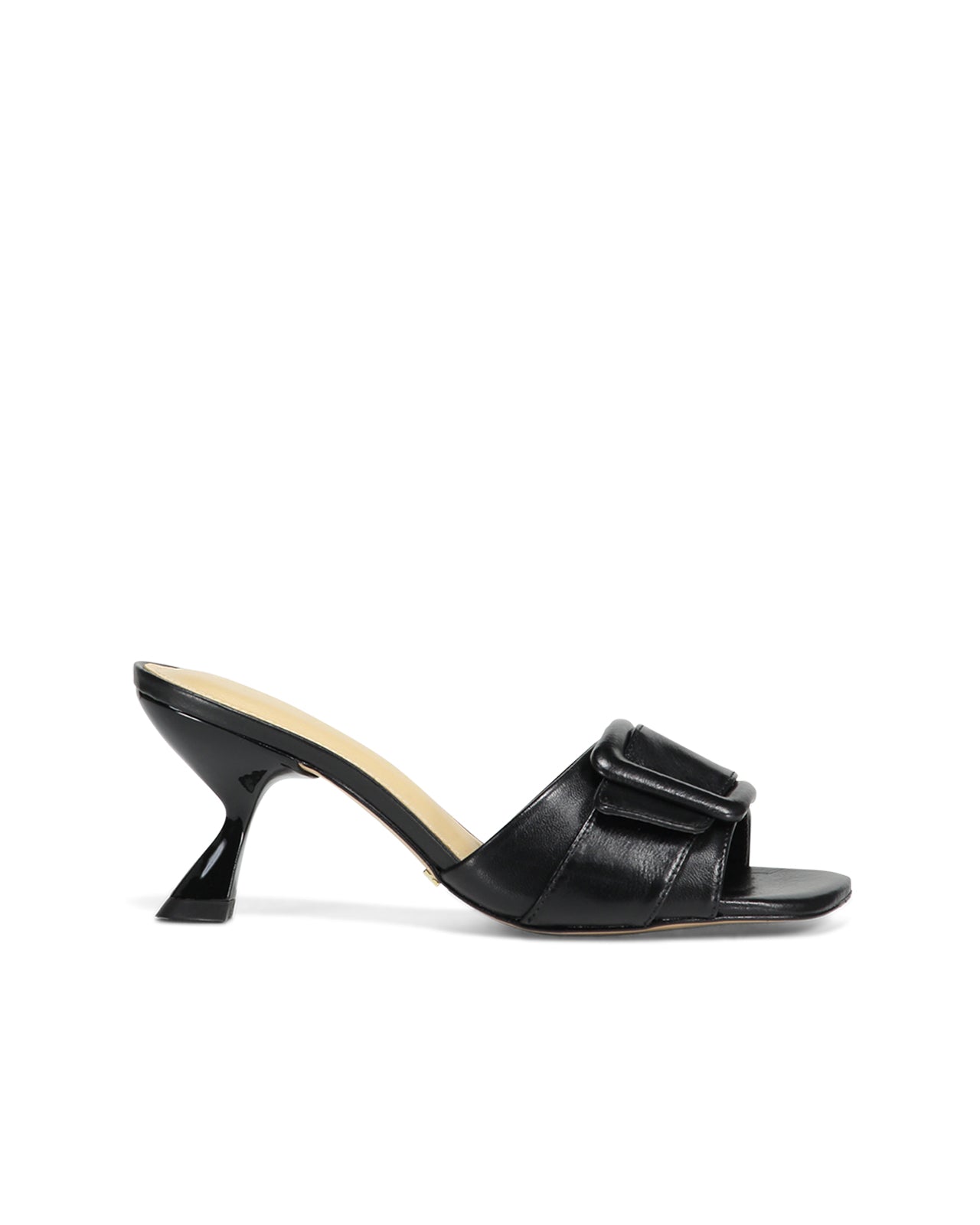 Cecconello The skin of the old man is black – lemlò