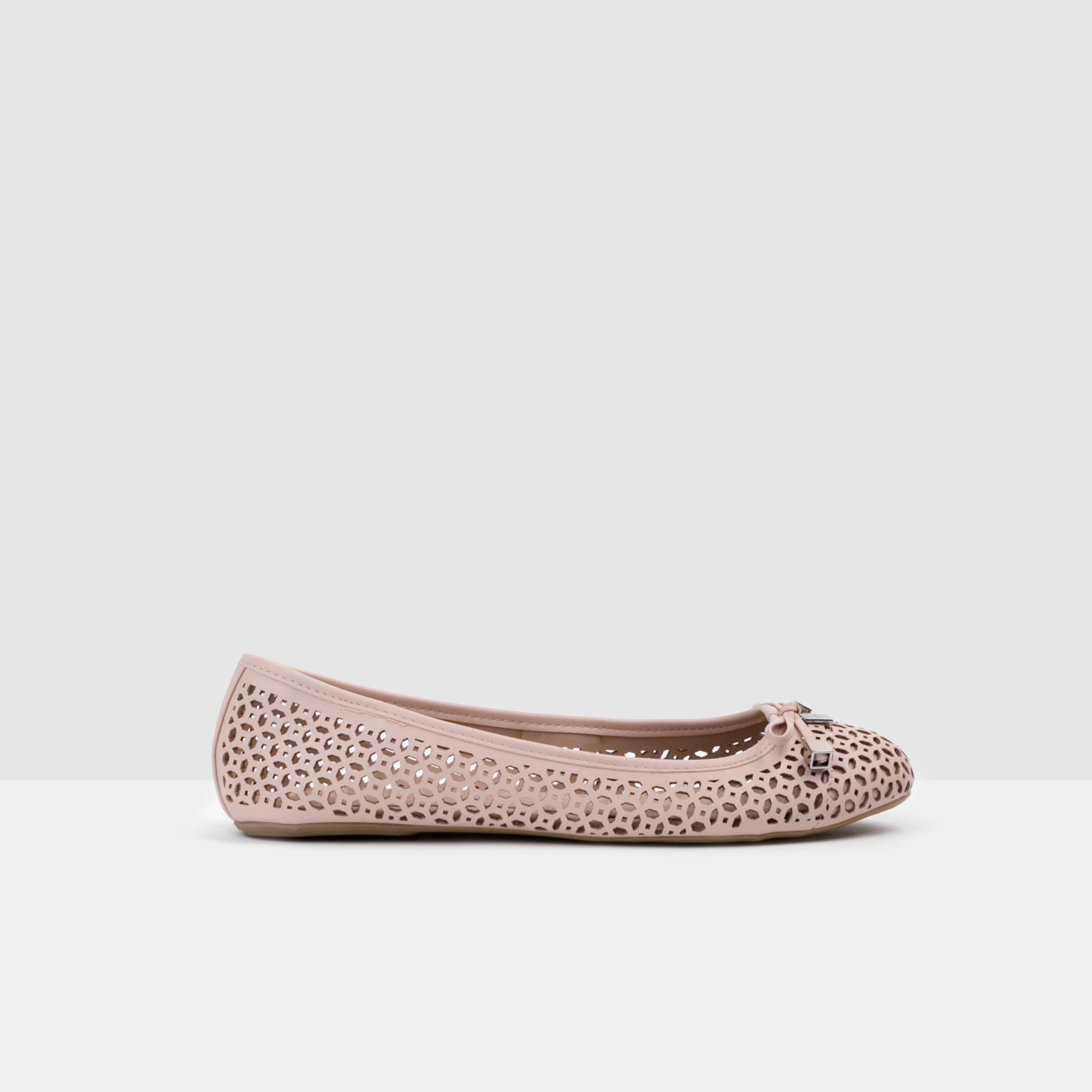 Carvela lidia 2025