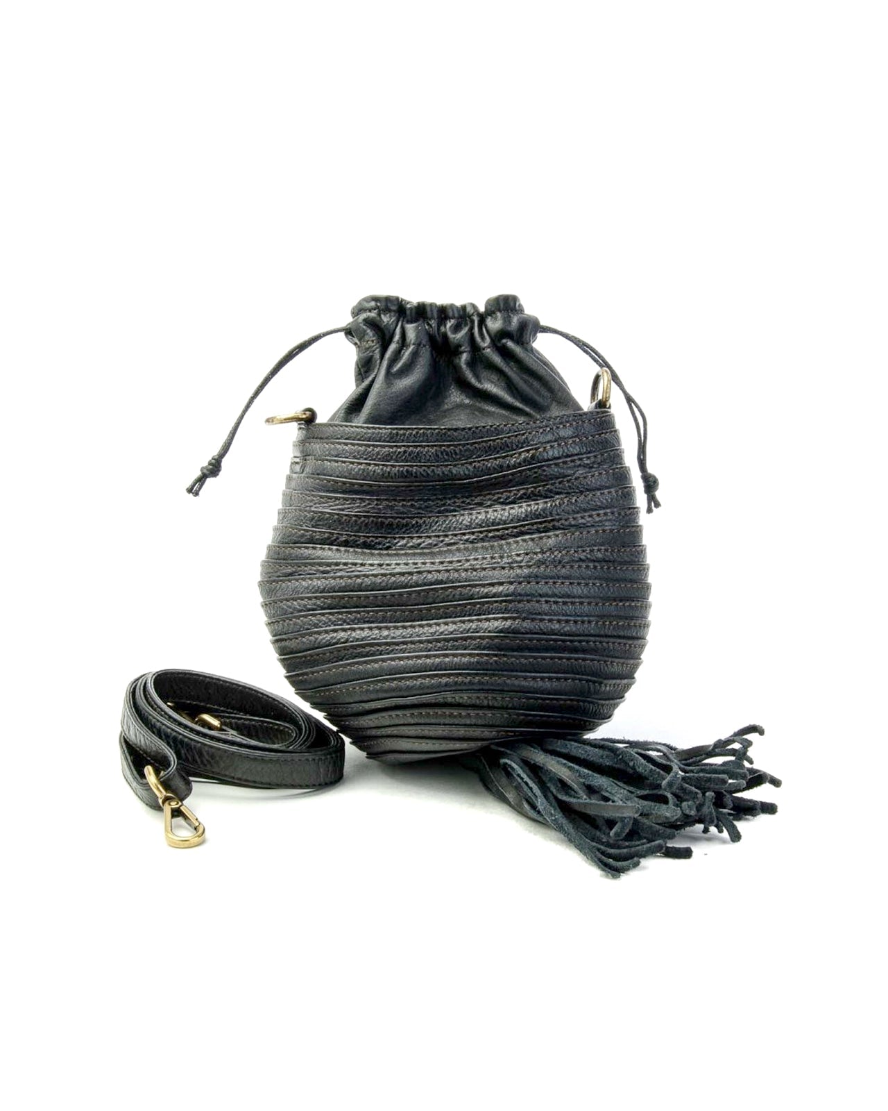 Sogni Di Volare Con Questa Borsa A Mongolfiera? Forma Sferica Unica, Chiusura Con Fibbia Magnetica E Dettagli In Pelle. Perfetta Per Un Regalo Fashion A Una Ragazza O Per Chi Ama Distinguersi Con Stile!