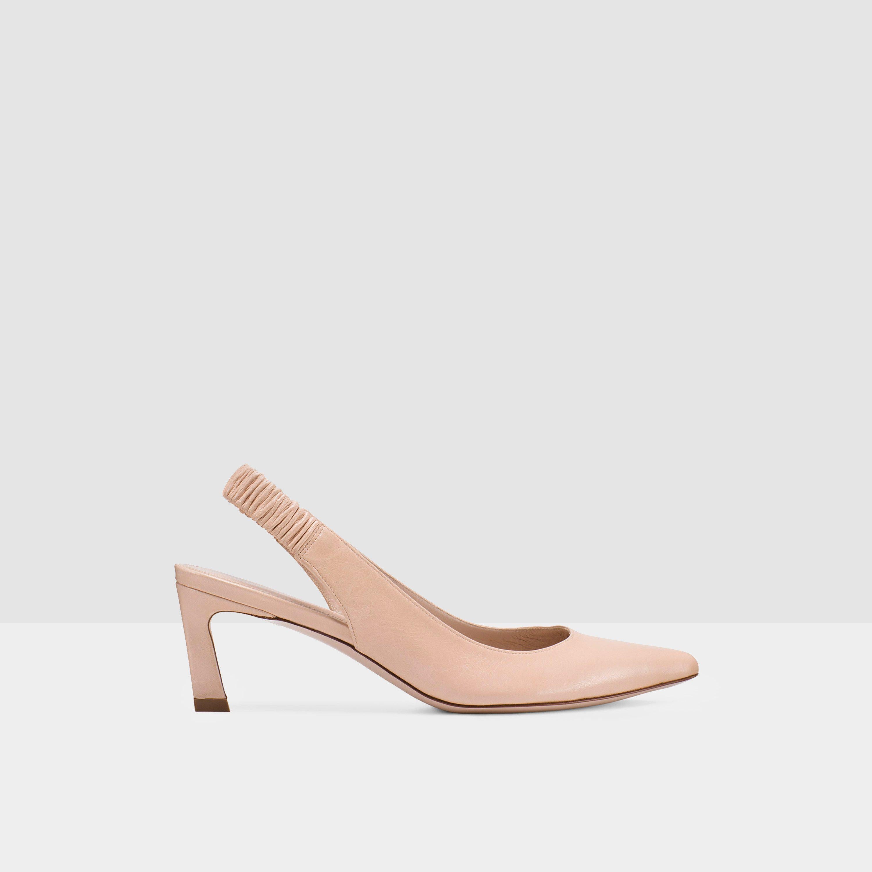 Stuart Weitzman Hayday pump in blush pink leather