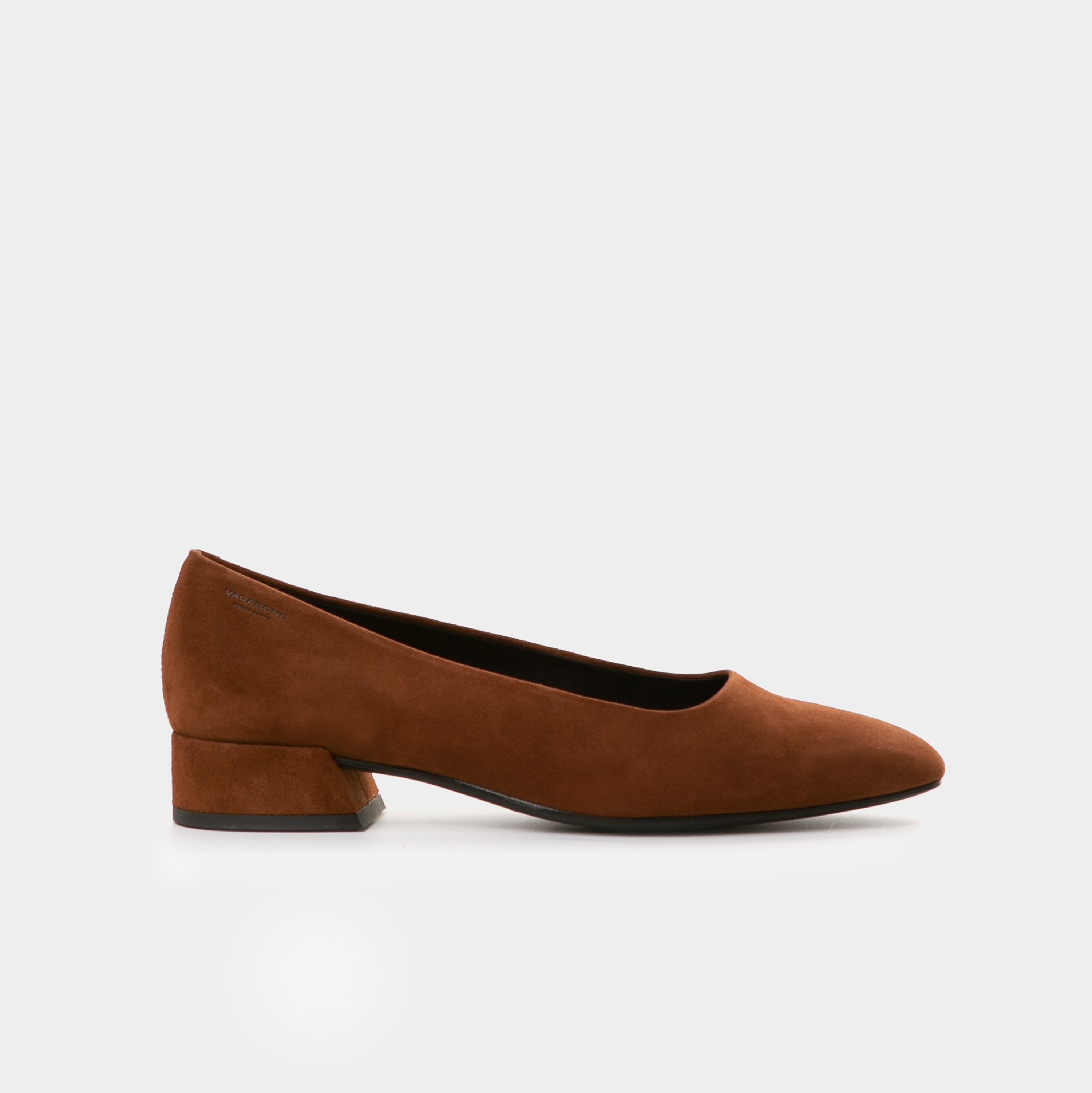Vagabond joyce almond discount