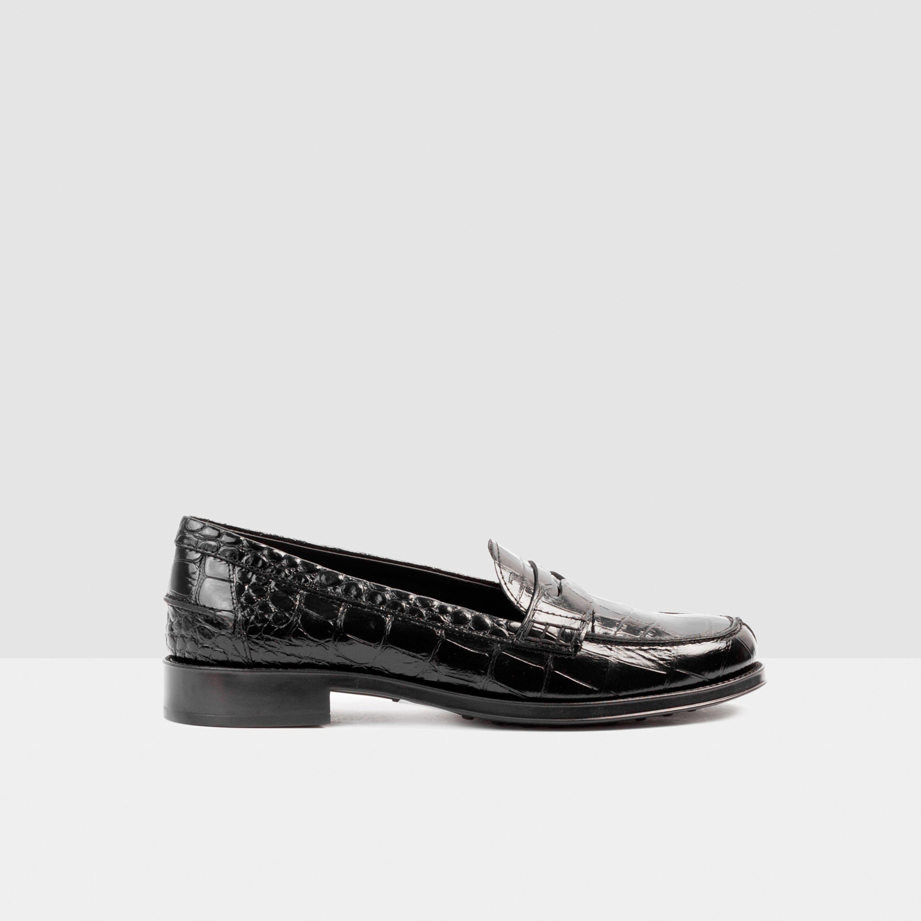 Tod's Crocodile print black leather loafer – lemlò