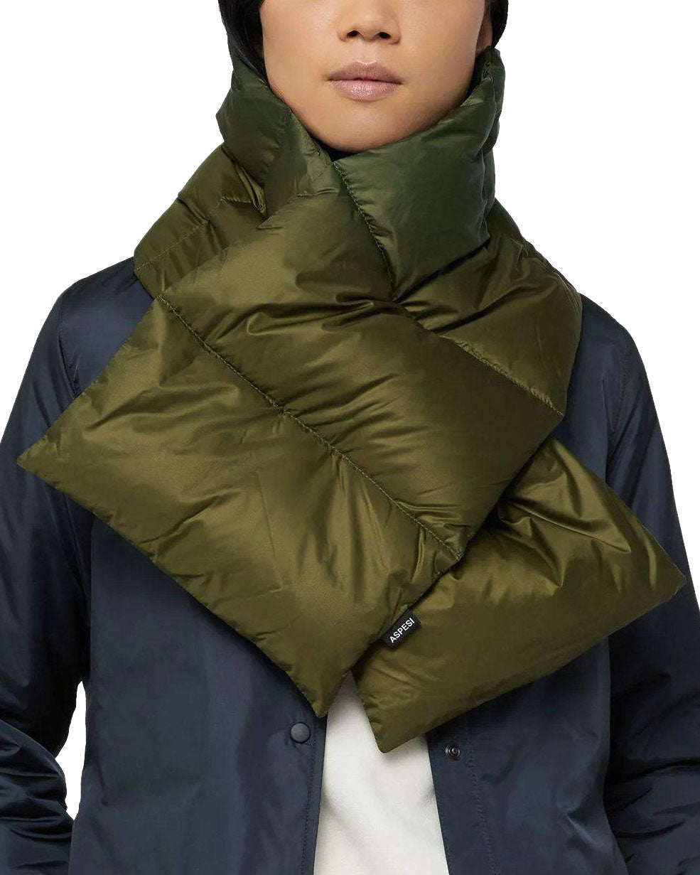 Aspesi Sciarpa in nylon ripstop imbottita verde