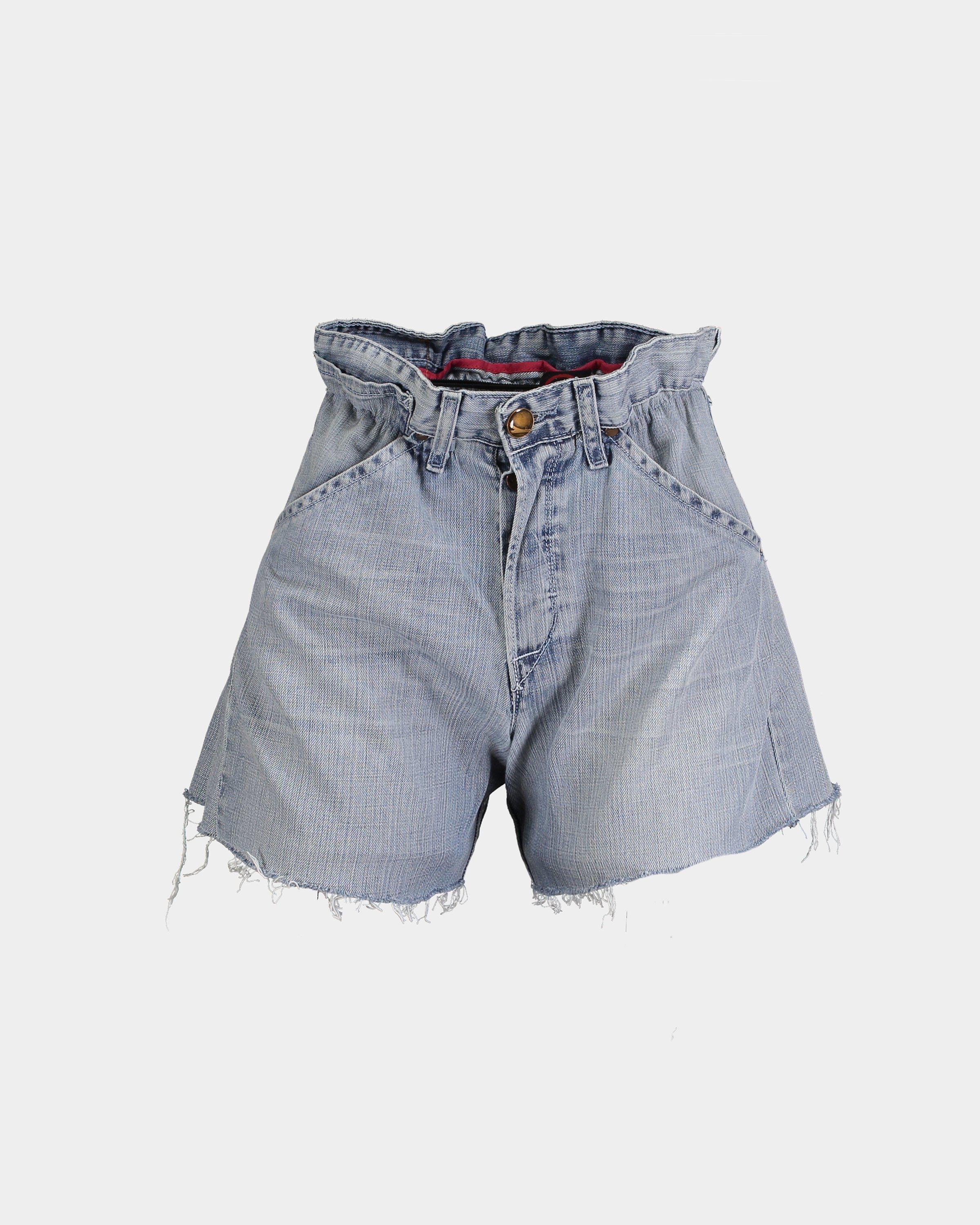 Levis shorts caramella deals