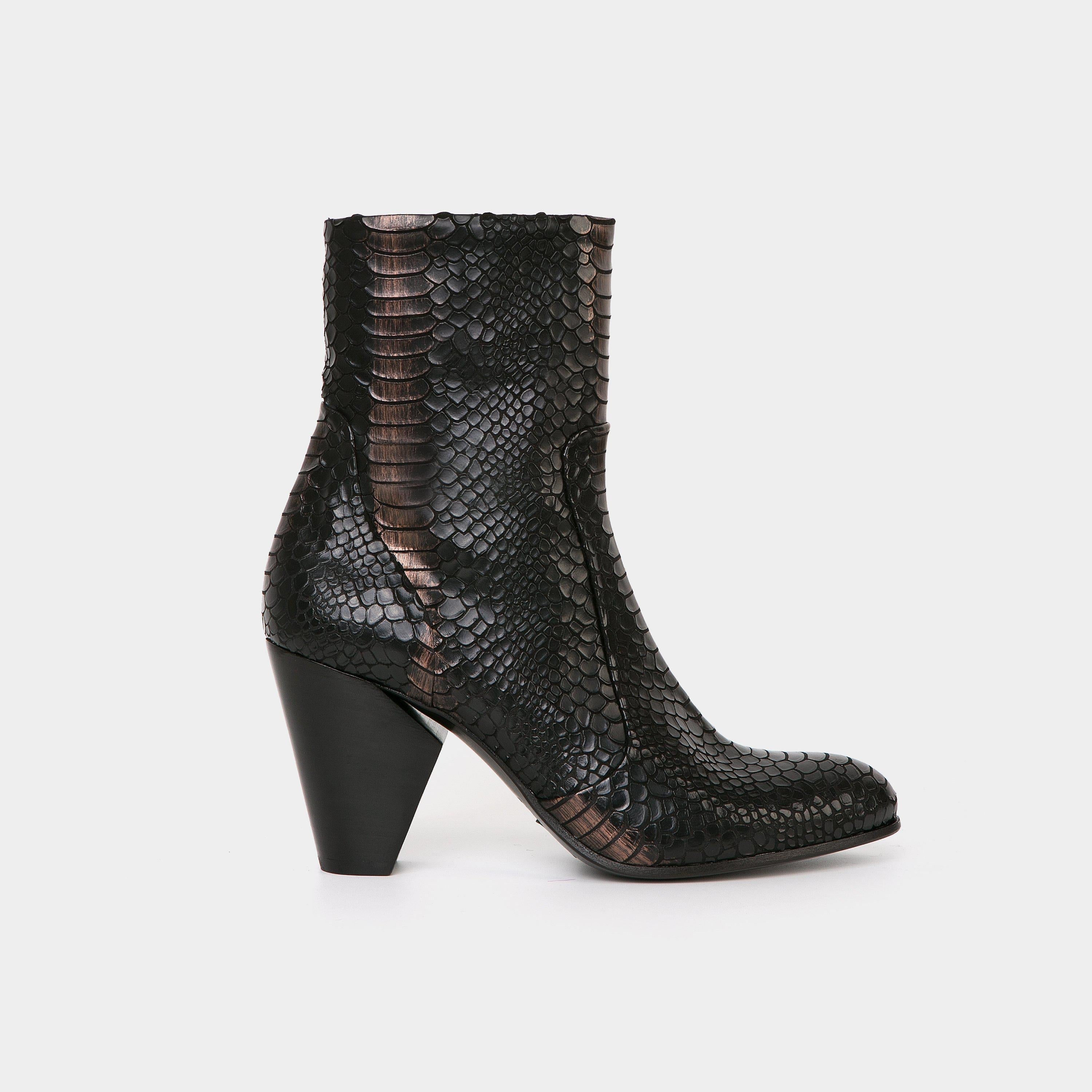 Strategy Keira Indiana ankle boot in python faux leather