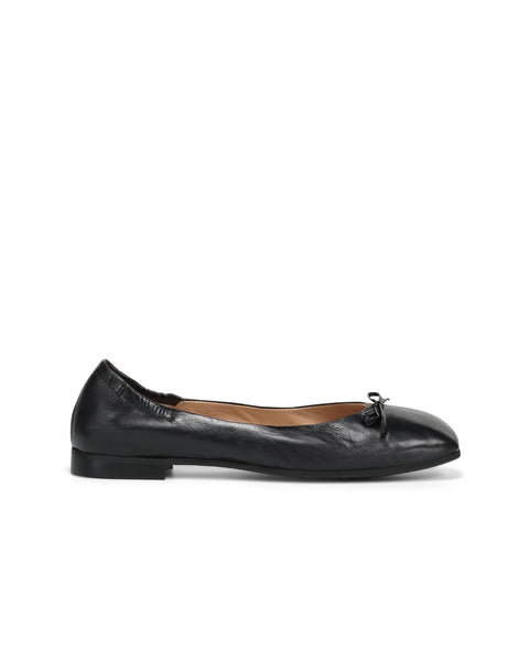 Chiarini Bologna Kid black leather ballerina