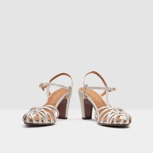 Sandalo Quenu in pelle argento - CHIE MIHARA | Acquista su lemlo.com